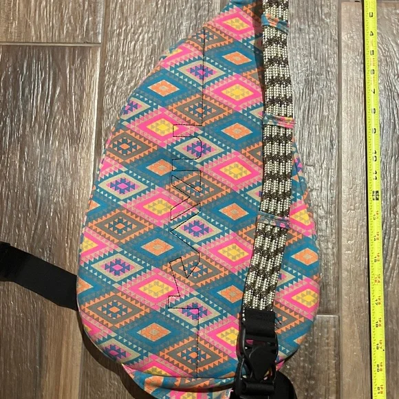 KAVU Geometric Multicolor Sling Bag - Picture 2 of 4